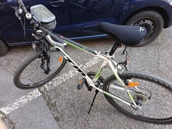 Predám horský bicykel 26 kolesá značka CTM plne funkčný.