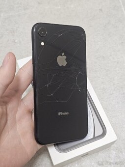 iPhone Xr 64gb