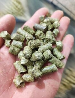 Lucernové granule