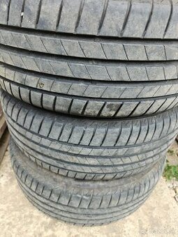 Pneumatiky 215/55 r17 98w xl