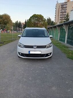 Volkswagen Touran 1.6 TDI BlueMotion