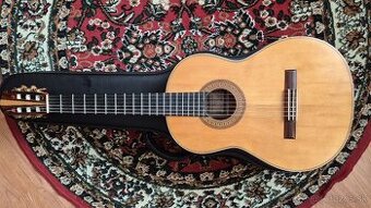 Guiseppe Guagliardo ručne vyrobená klasická gitara s kufrom