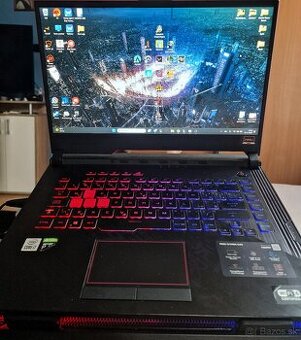 ASUS ROG Strix G15 G512LV Electro Punk