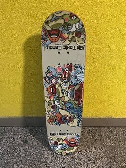 Skateboard
