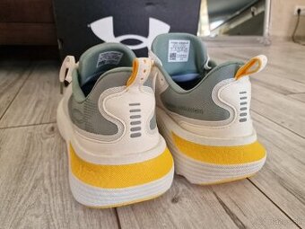 Under&Armour Elite Infinite 2 uk10 eu45 cm29
