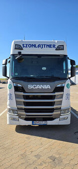 SCANIA R450 Mega
