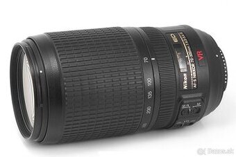 Nikon AF-S Nikkor 70-300mm f/4,5-5,6 G ED VR - NOVÝ