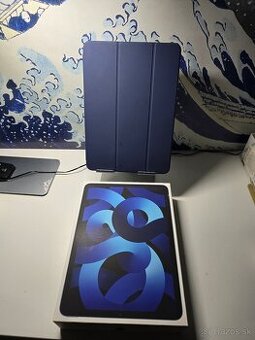 iPad Air (5th Generation) Wi-Fi 64GB Blue