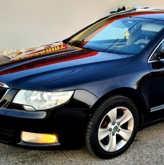 Škoda Superb II COMBI Veľmi pekný stav KOŽA+NAVI,TDI