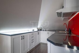 ZNÍŽENIE-TEHLOVÝ 2 IZBOVÝ PODKROVNÝ BYT V KYSUCKOM NOVOM...