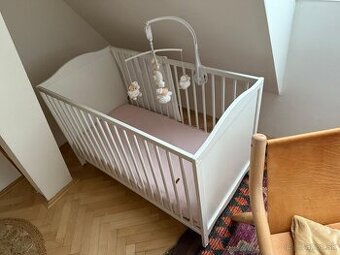 Detska postielka s prislusenstvom - 1