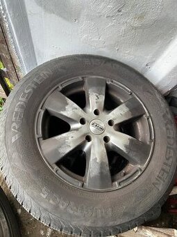 Predám disky s pneu 215/70 R16