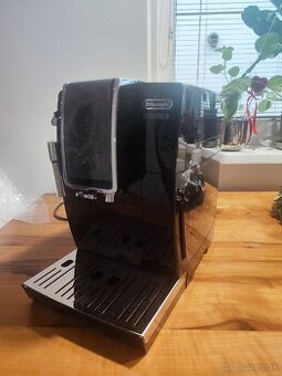 Delonghi Dinamica kávovar