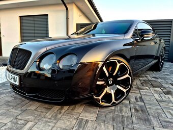 Bentley Continental GT 6.0 W12