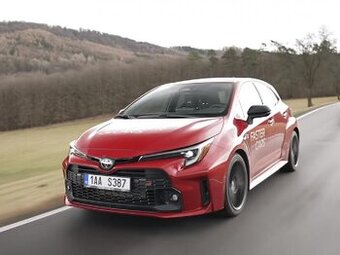 Kúpim nepojazdné, mierne poškodené Toyota Corolla, Rav4