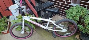 predam dievcensku bmxku