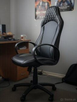 Kancelárska stolička, Nová zabalená