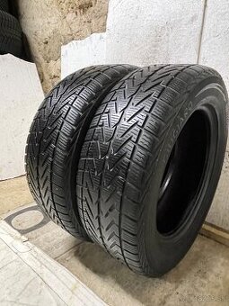 Vredestein 215/60 R16 zimné