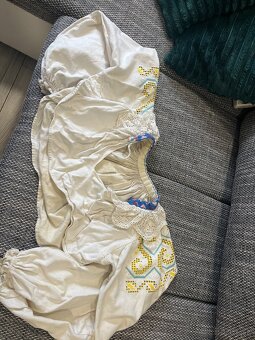 Predám staré vyšívané košele s kroja