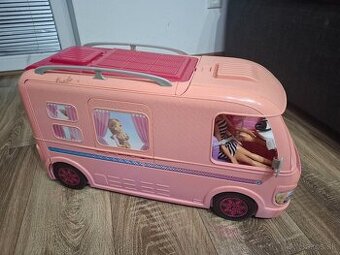 Predam Barbie karaván