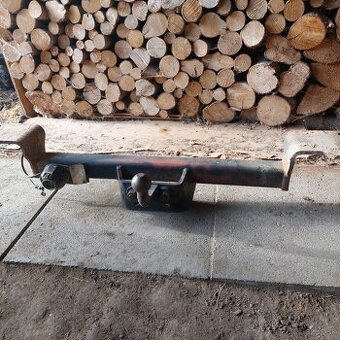 Ťažné zariadenie mitsubishi pajero mk1