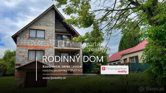 Dva domy s pozemkom 2547 m2, Kozárovce, Levice