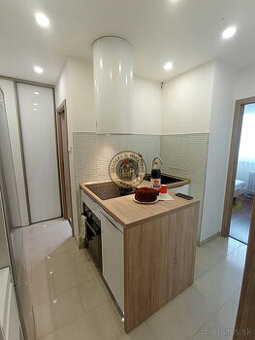 NA PREDAJ, 2-izb. byt po kompletnej rekonštrukcii, BA IV