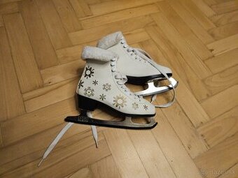 Damske (detske) korcule