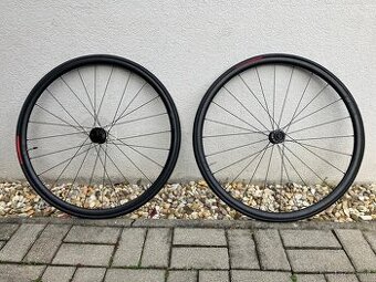 Sada cestnych kolies SPECIALIZED DT Swiss R470