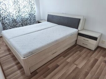 Luxusná nemecká spálňa RAUCH (200x200) s úložným priestorom