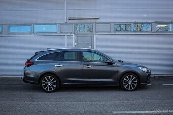 Hyundai i30 CW 1.6 CRDi 136 Family