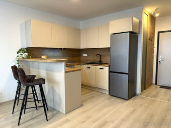 Krásny 2-izbový byt s parkovaním v projekte ARBORIA