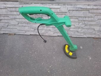 Kosačka a nožnice