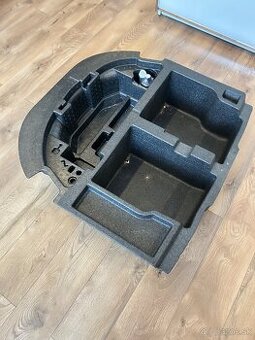 Skoda Superb 3 polystyrenova vypln priestoru rezervy