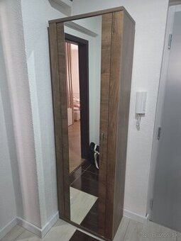 Predsieňová zostava