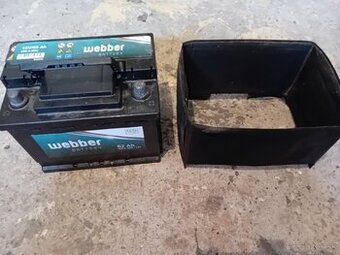 Predam autobateriu 62ah