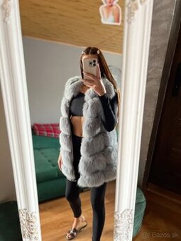 Kožušinová vesta