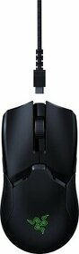 Razer VIPER ULTIMATE Wireless Gaming Mouse with Charging Doc