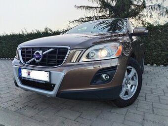 Volvo XC60 2.4D D5 AWD Summum