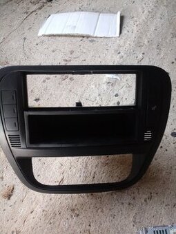 Ramik radia kúrenia citroen c3