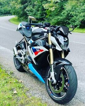 BMW S1000R