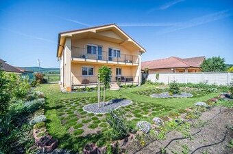 TOREA - RODINNÝ DOM V ŽIADANEJ LOKALITE - E. SUCHOŇA - PEZIN