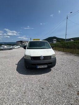 Predám VW Transporter T5 2.5tdi 96kw 2004
