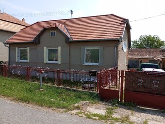 Rodinný dom 4izbovy a 2izbovy dom