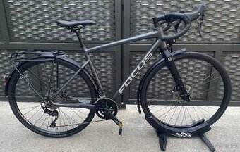 Gravel bicykel