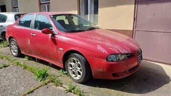 Alfa Romeo  156 benzín