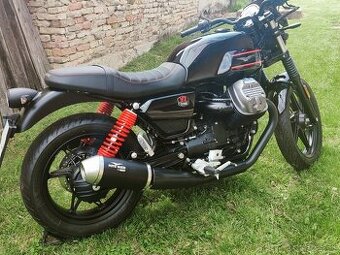 Moto Guzzi V7 Stone 850 Special 2024
