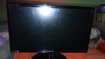 Predám monitor Samsung - 1