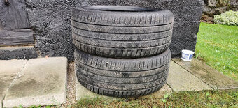 Vredestein 225/40 R18 celorocne - 1