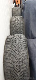 Predam 4 ks zimne pneu BRIDGESTONE R18 225/40